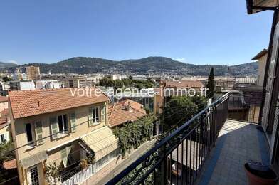 Appartement 4 pièces 308000 €