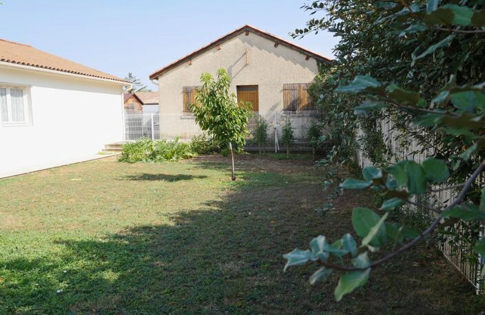 Beaumont-Monteux - Maison de plain-pied avec piscine à deux pas du centre du village — photo 5