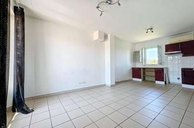 Appartement 3 pièces 680 €