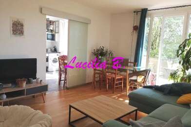Appartement 3 pièces 915 €