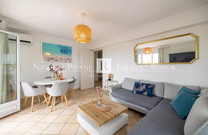 VILLEFRANCHE SUR MER - CENTRE VILLE - VUE MER - 3 PIECES - ASCEN — photo 4