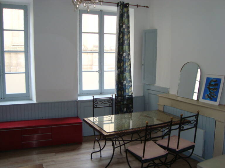 T2 — photo 1