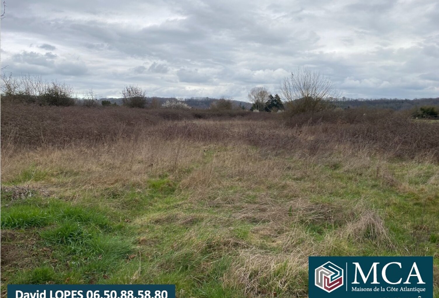 Terrain à bâtir à Saint-Magne-de-Castillon (33350) — photo 1