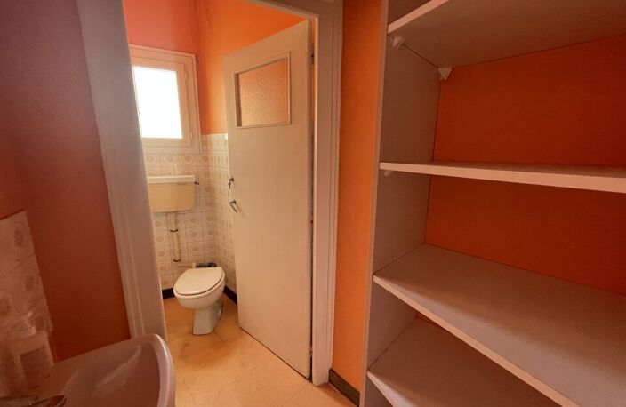 LOCAL PROFESSIONNEL A LOUER — photo 5