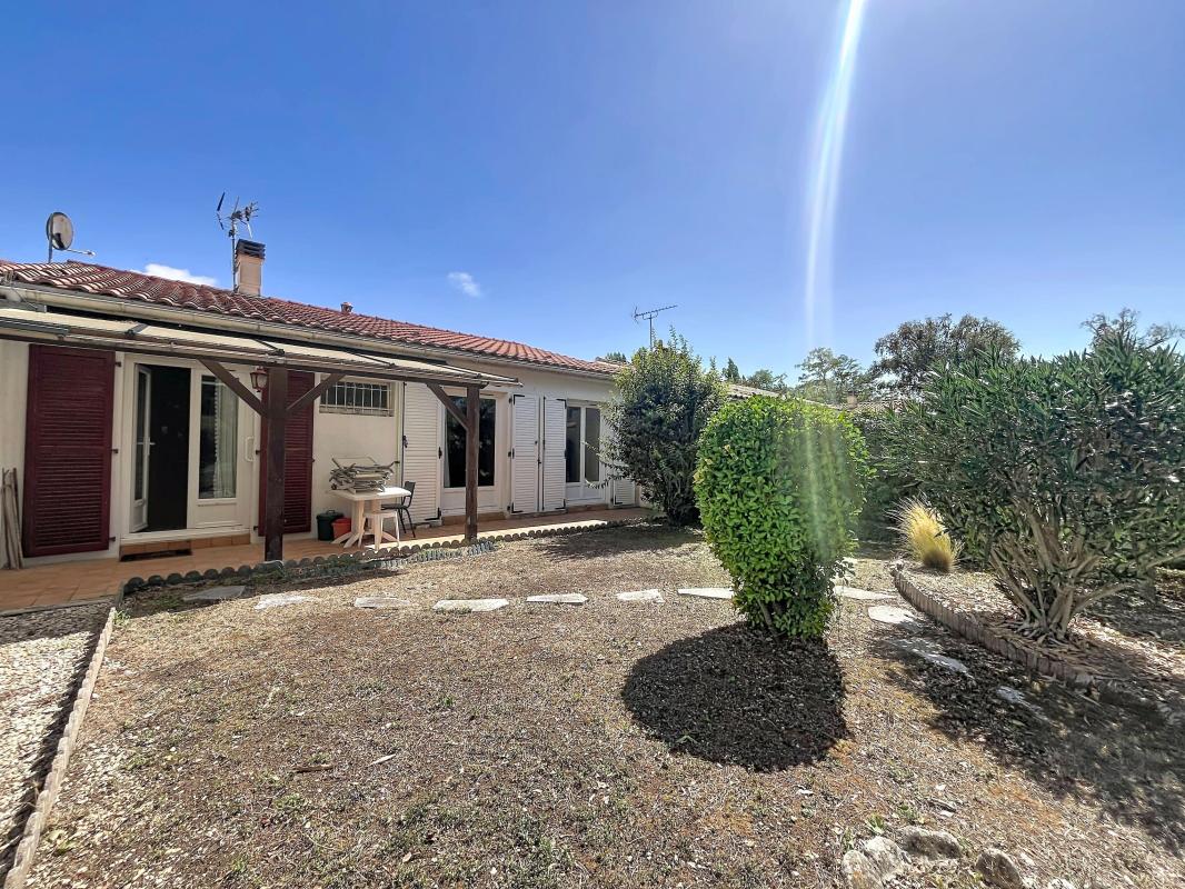 Villa / Maison  T4 à vendre Rochelle (La) 17000