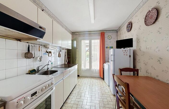 Maison À Vendre la rochelle au calme proche centre ville — photo 4