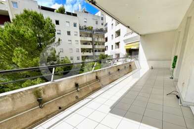 Appartement 2 pièces 854 €