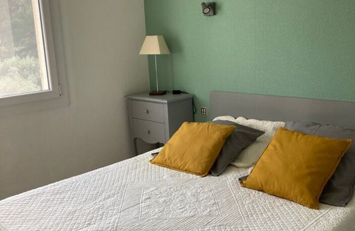 Maison de 120m2 à louer sur Grans — photo 5