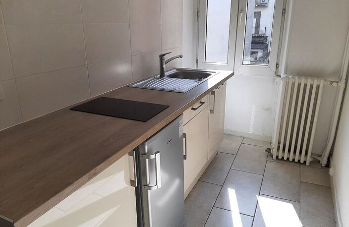 Studio de 20m2 à louer sur Grenoble — photo 2