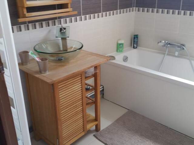 Chambre de 15m2 à louer sur Angers — photo du bien