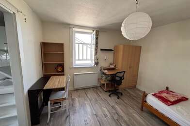 Appartement 1 pièces 330 €