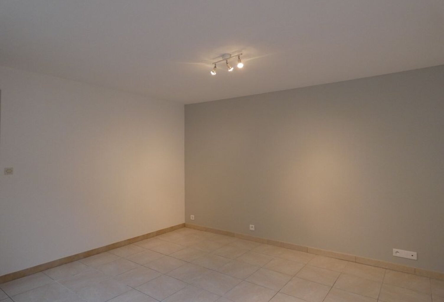 Appartement de 38m2 à louer sur Varennes-Changy — photo 1