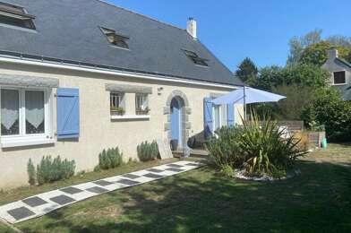 Maison 6 pièces 1350 €