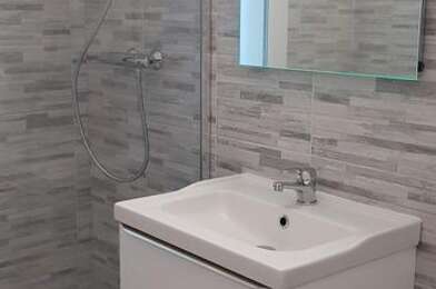 Appartement 4 pièces 945 €