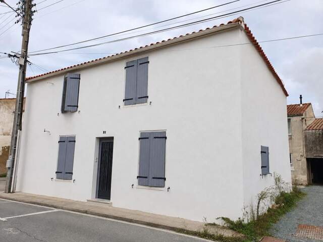 Appartement À Vendre — photo du bien