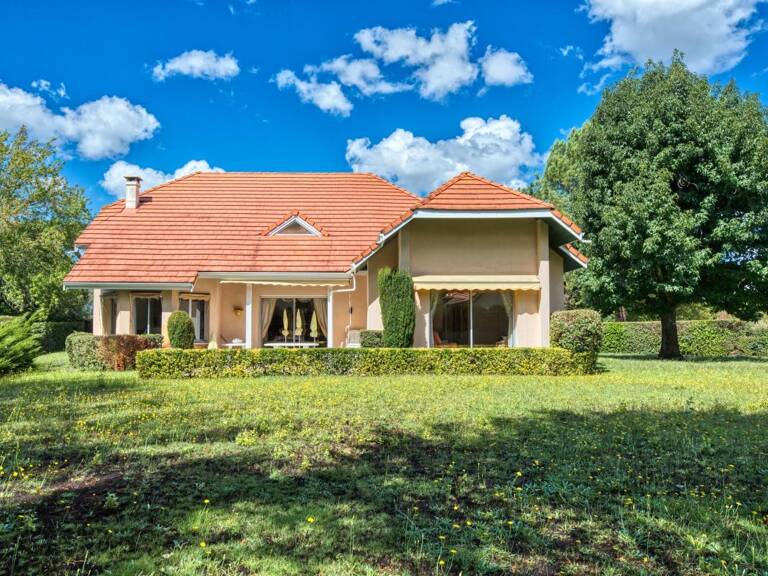 ✨ PESSAC GOLF — UNE MAISON D’EXCEPTION AU CŒUR D’UN ÉCRIN PRIVILÉGIÉ — photo 1