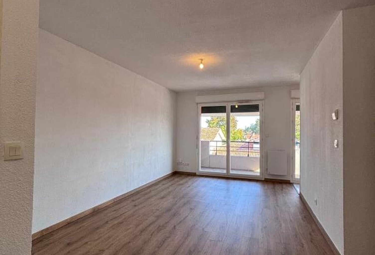 Appartement T2 avec balcon et parking – Résidence calme — photo 1