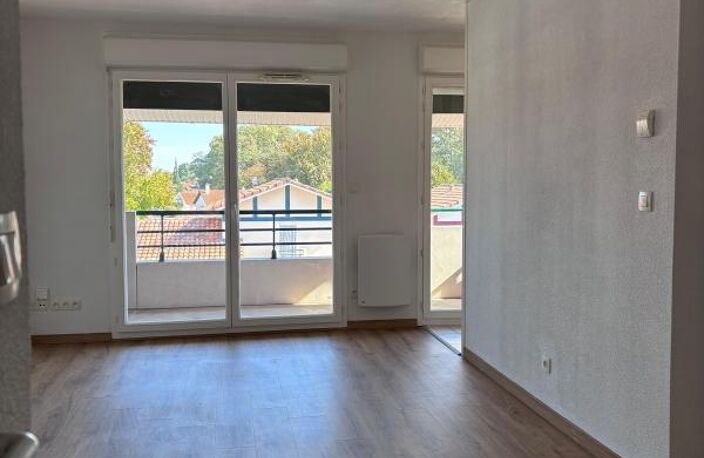 Appartement T2 avec balcon et parking – Résidence calme — photo 2