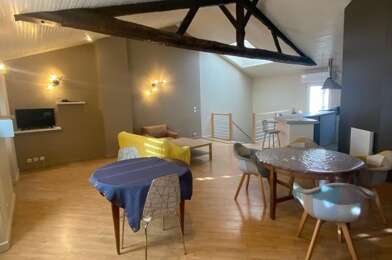 Appartement 3 pièces 836 €