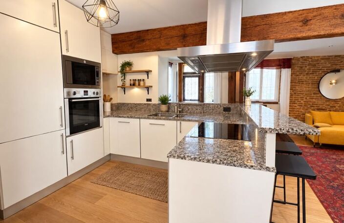 Appartement 3 pièces avec patio privatif en hypercentre — photo 4