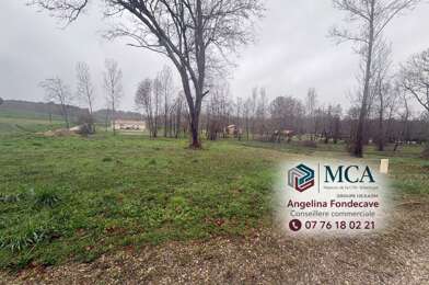 Terrain  50650 €