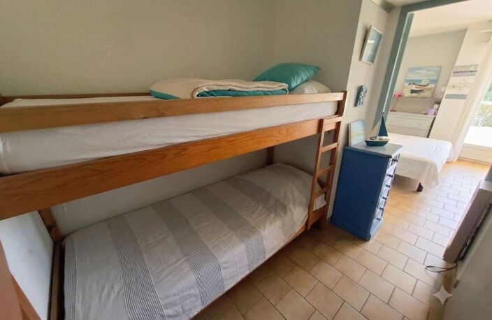 Appartement À Vendre — photo 2