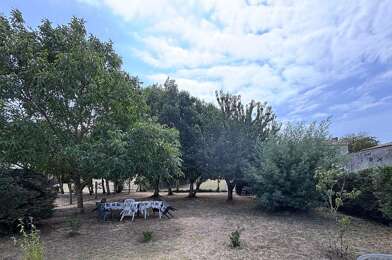 Terrain  85600 €