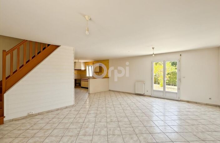 🏡 CONCHES – MAISON FAMILIALE EN CENTRE-VILLE – 4 CHAMBRES – TERRAIN 743 m² — photo 2