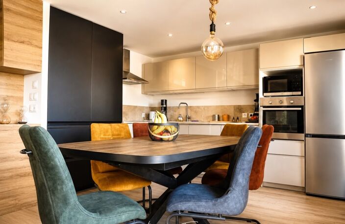 Comme une maison ! Appartement 4 pièces, contemporain avec jardin privatif de 530 m², 3 places parking, Aix-en-Provence, Résidence — photo 3