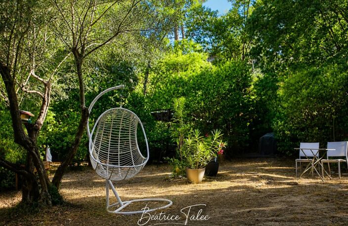 Comme une maison ! Appartement 4 pièces, contemporain avec jardin privatif de 530 m², 3 places parking, Aix-en-Provence, Résidence — photo 4