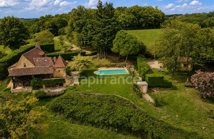 Maison périgourdine en pierre avec gîte, piscine et 1,25 ha de terrain à Doissat — photo 2