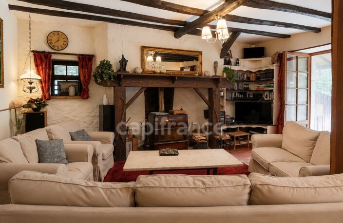 Maison périgourdine en pierre avec gîte, piscine et 1,25 ha de terrain à Doissat — photo 3