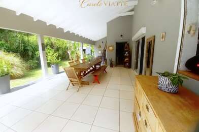 Maison 8 pièces 669000 €