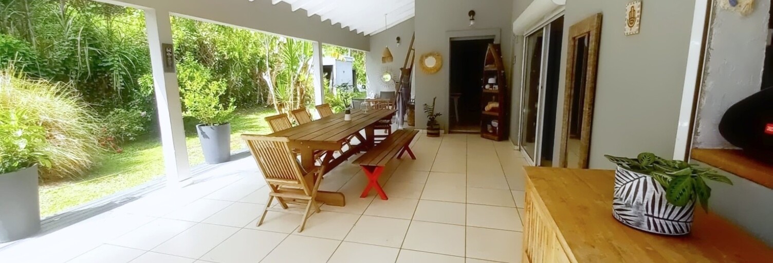 Maison 8 Pièces 214 m² à vendre à Les Abymes (97139)