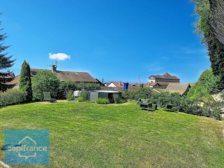 Maison mitoyenne / Appartement en duplex 40m2 avec vue lac et terrain de 1 148 m² ALLINGES 208000€ — photo 1