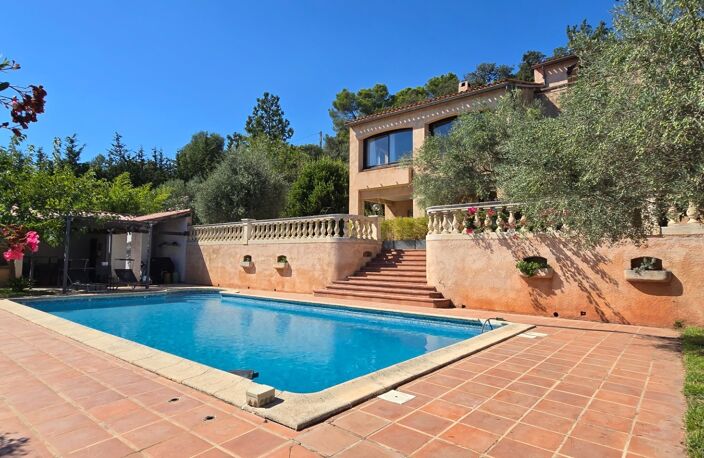 Maison à vendre 6-7 pièces + Piscine Terrain 1400m² CARNOULES (83) — photo 2