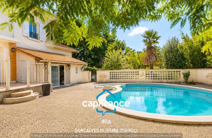 Maison familiale 300m², 6 chambres, piscine et appartement indépendant - SAINTE LIVRADE SUR LOT (47) — photo 3