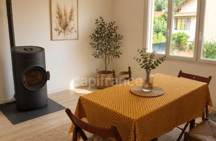 Une maison chaleureuse avec jardin arboré, proche de toutes les commodités ! — photo 4