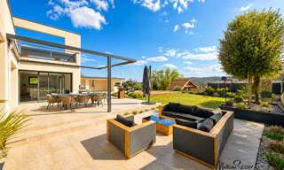 Maison 8 Pièces 365 m² à vendre à Thurins (69510)