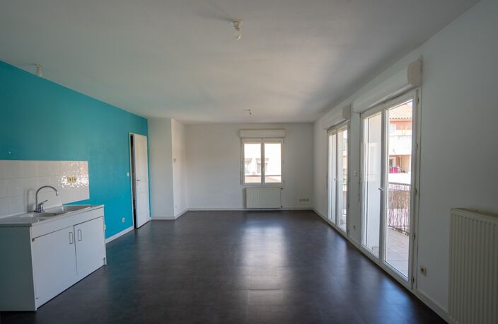 Appartement à vendre 3 pièces avec garage JASSANS RIOTTIER (01) — photo 2