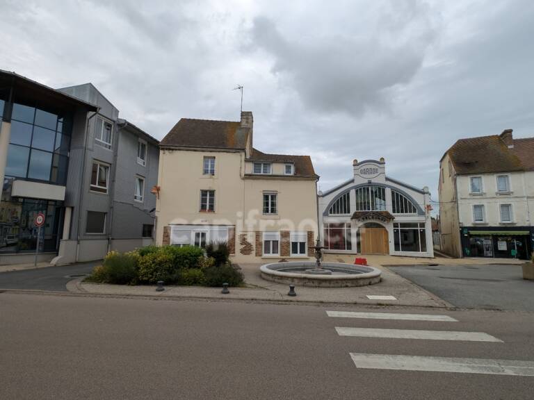 Immeuble de rapport à vendre Proche Argentan et Falaise – Rentabilité locative immédiate — photo 1