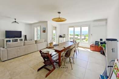 Appartement 4 pièces 369000 €