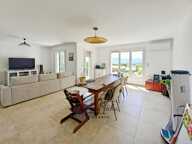 APPARTEMENT T4 110 m² ENTIÈREMENT RÉNOVÉ – VUES PANORAMIQUES SAINTE-VICTOIRE & MONT AURÉLIEN - jardin - parkings — photo 2