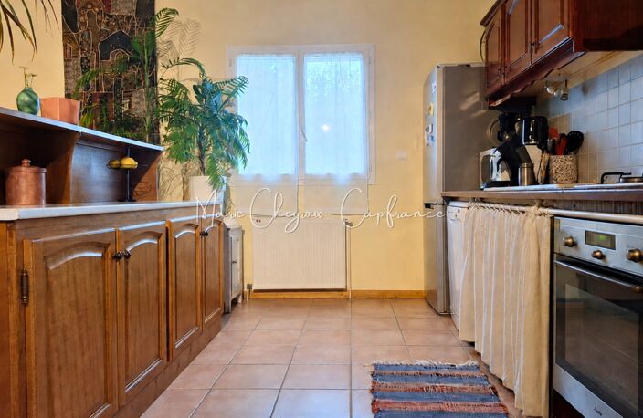 Maison au calme - 3 pièces - Jardin 1 780 M² - ALLASSAC (19) — photo 2
