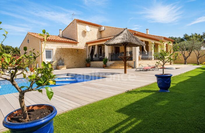 Dpt Gard (30), à vendre proche d'Uzès 4km – Villa de 164 m² avec piscine, dépendances, 5 chambres — photo 3