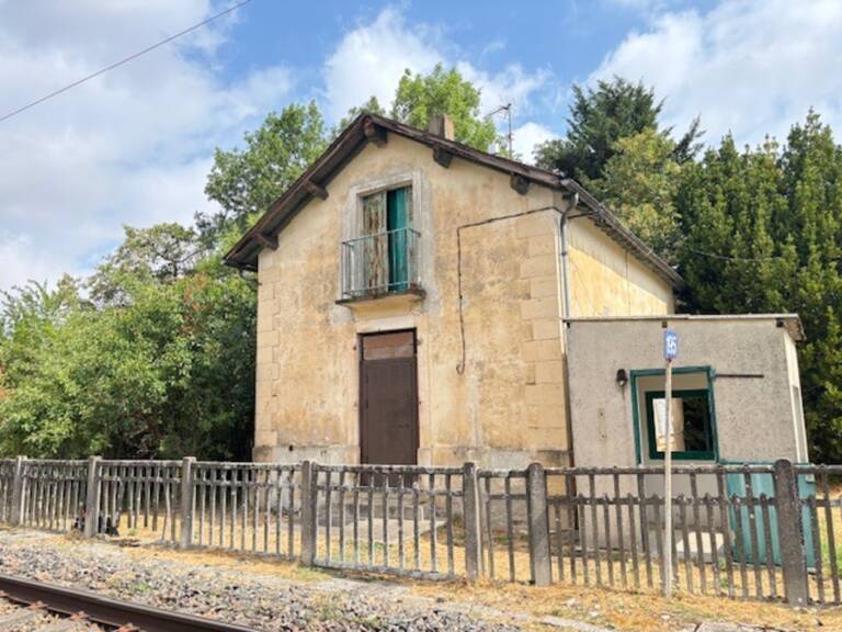 Maison à vendre 4 pièces BENGY SUR CRAON (18) 68 m² terrain 1250 m² — photo 1