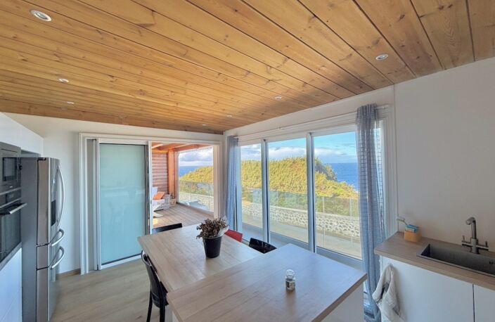 A VENDRE - GRANDE ANSE – VUE MER PANORAMIQUE 180° – MAISON T4 DE STANDING – EMPLACEMENT EXTRÊMEMENT RARE — photo 3