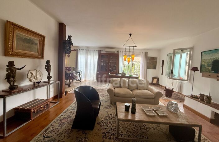 Magnifique T4 centre-ville de Carcassonne 140m2 habitables, 3 chambres une place de parking — photo 2