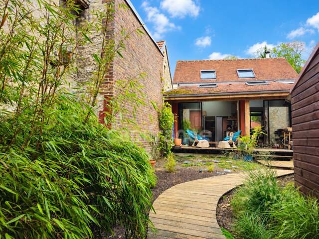 Maison avec espace indépendant - 134 m² à Margny-lès-Compiègne — photo du bien