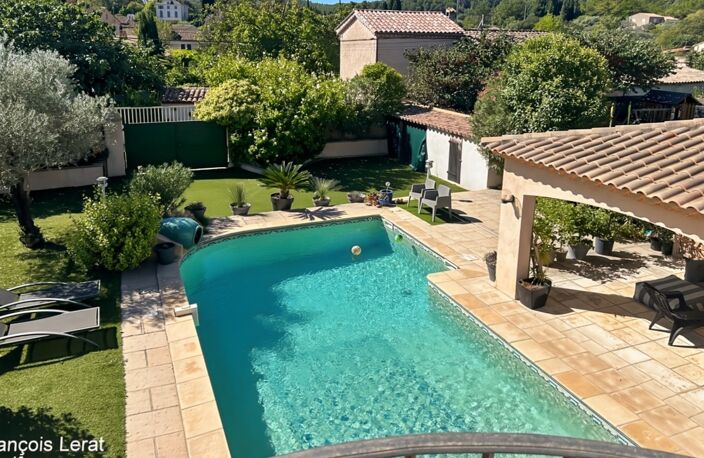 Maison de ville provençale à vendre 5 pièces DRAGUIGNAN (83) avec piscine et jardin arboré- 127,61 m2 loi Carrez - 470 000 € honnoraires d'agence inclus — photo 3